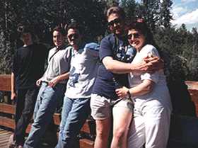 image21s.jpg (11663 bytes)